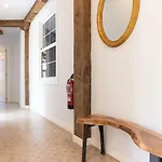 Acogedor, De Diseno Moderno En Zona Antigua Bilbau