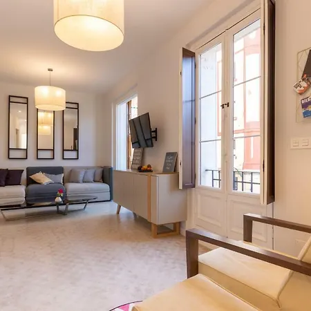 Appartement Acogedor, De Diseno Moderno En Zona Antigua *
