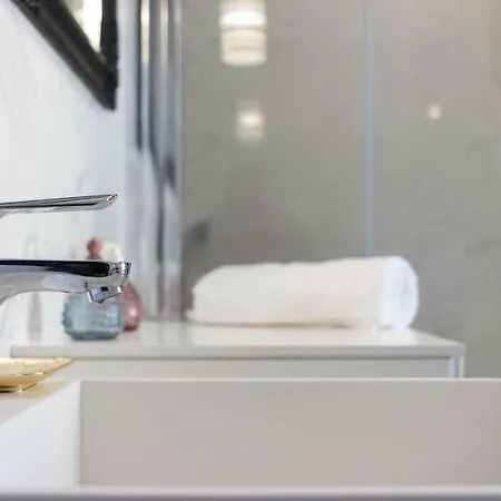 Acogedor, De Diseno Moderno En Zona Antigua 公寓 毕尔巴鄂