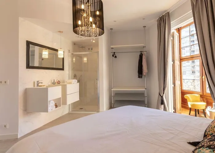 Lägenhet Acogedor, De Diseno Moderno En Zona Antigua